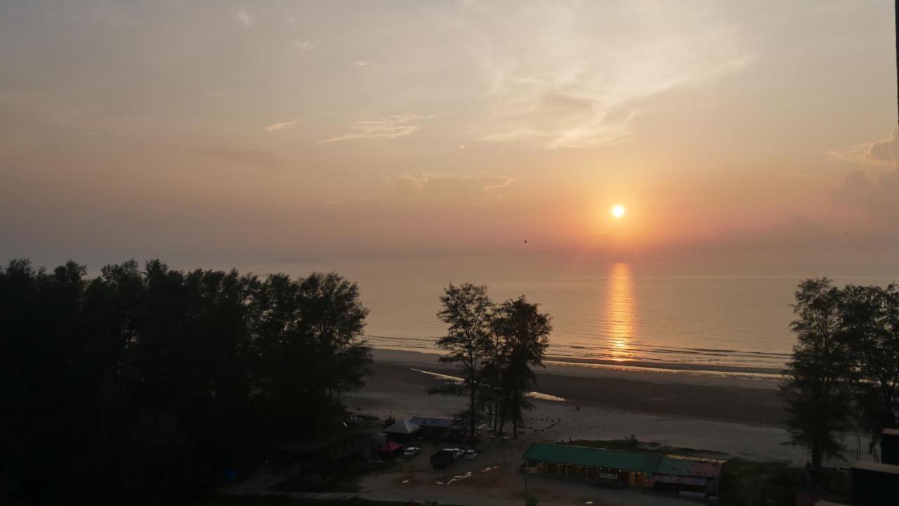 Sea La Vie @ Swiss Garden Resort Residence Куантан Экстерьер фото
